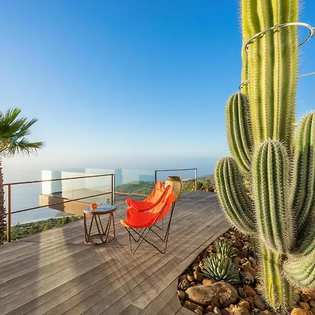 Infinite Place Santa Cruz de Tenerife